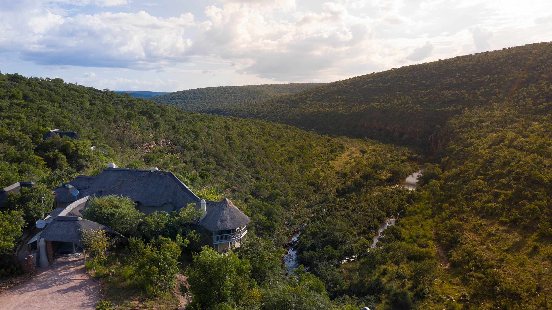 Clifftop Exlcuise Safari Hideaway view