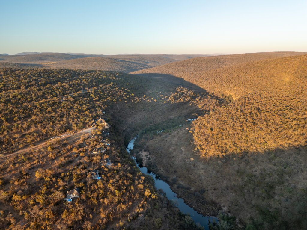 Clifftop Exclusive Safari Hideaway lodge in the golden light
