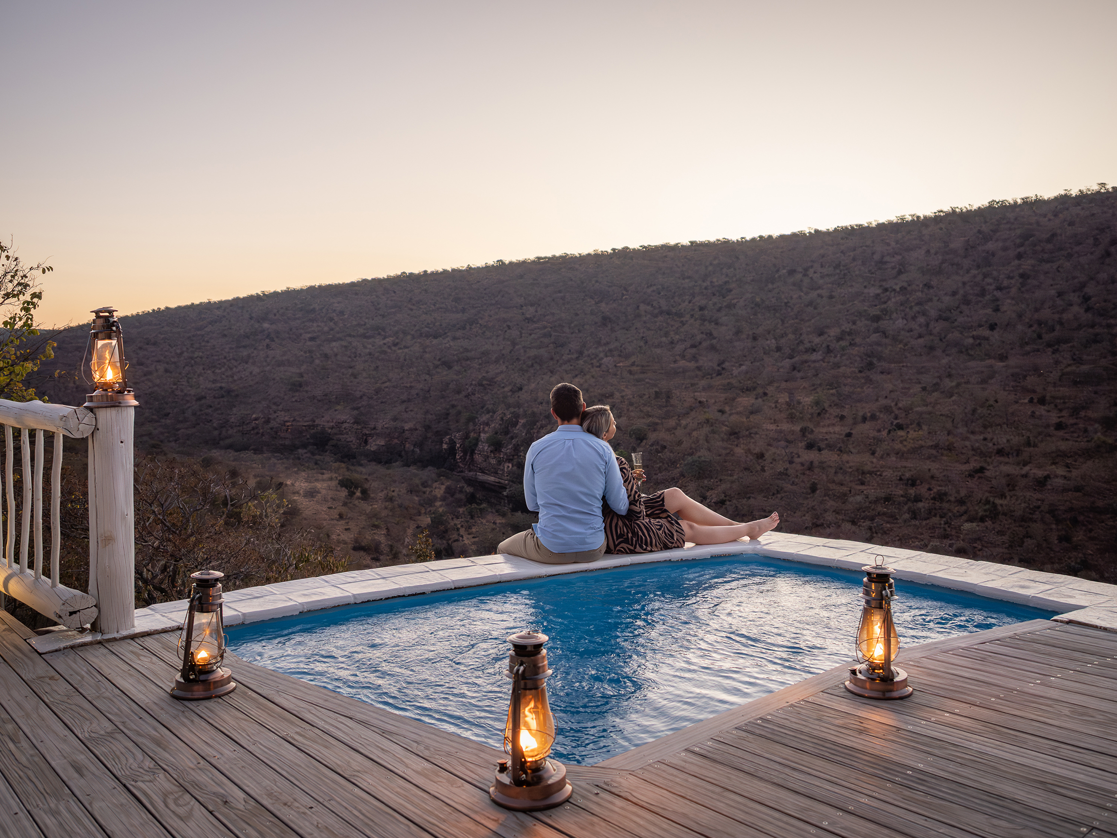 Clifftop Exclusive Safari Hideaway relaxing at pool